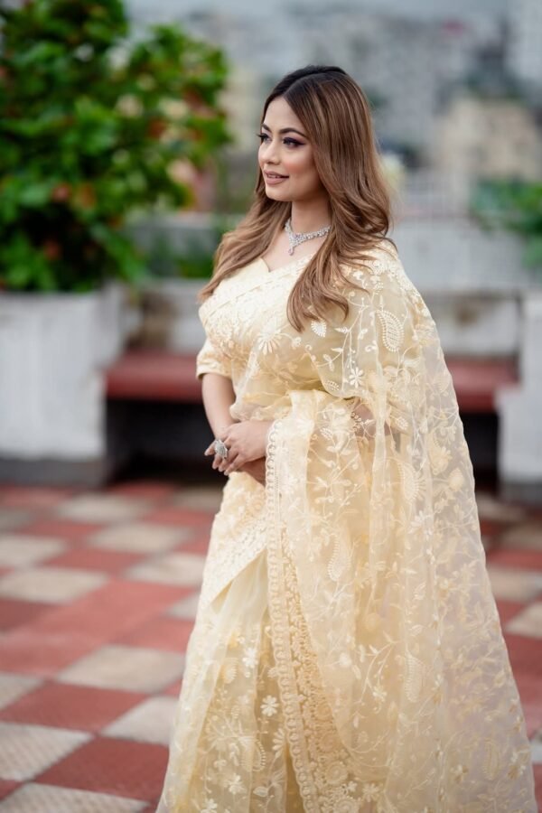 Tissue Silk embroidery