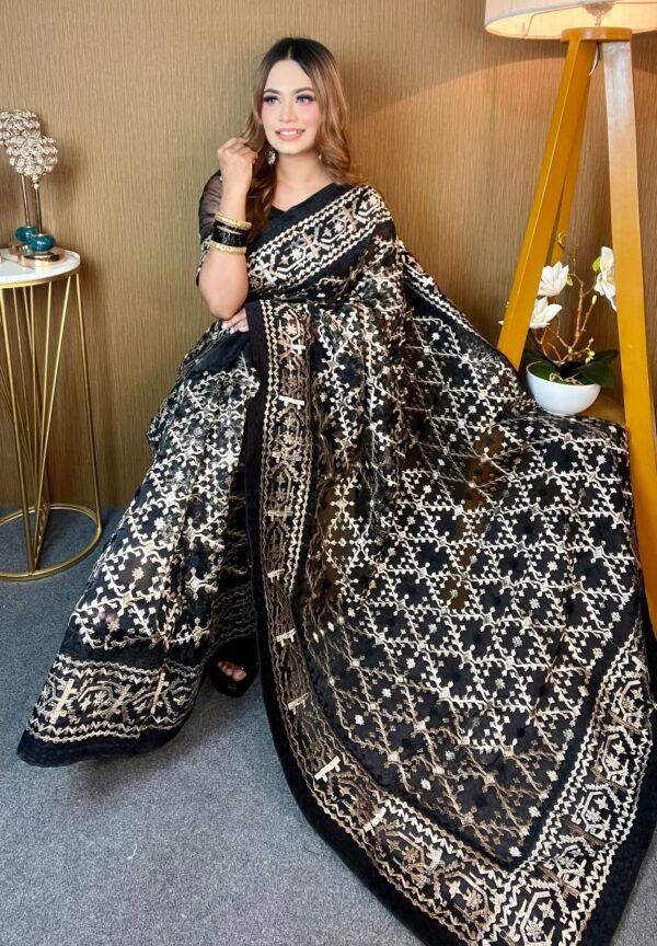 Muslin Embroidery - Image 3